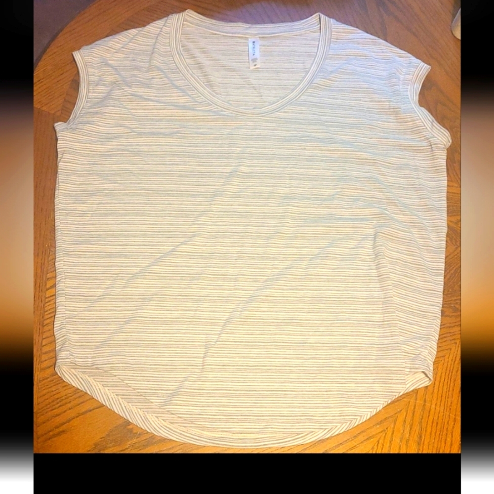Athleta sleeveless top